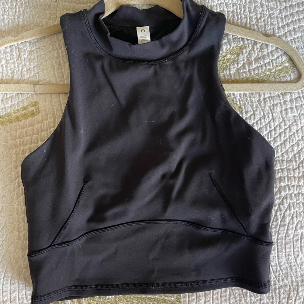 Size 2 Lululemon Black Tank with Sportbra ✨